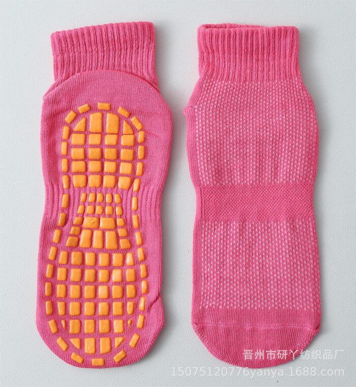 Anti Bacterial Anti-Skid Yoga Regular Socks For Women|Made With Bamboo And Spandex For Yoga/Pilates/Dance/Ballet|Women Yoga Socks For Barefoot Workout pink